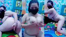 Bini Tetek Gede Mulus Live Bugil Sambil Nungging, Bikin Kontol Berdiri Tegang.