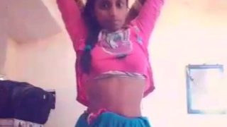 Bhabi Desi Rajasthan Ki, Nangi Video Karke Dikha Di, Chhote Kapde Mein Bada Maza.