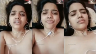 Video Call Panas, Cewek Chennai Bugil Colmek Depan Kamera.