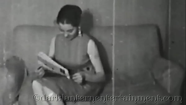 Gelap Malam Hiburan Menyuguhkan, ‘kiriman-kiriman Nakal Dari Ibu Tiri’