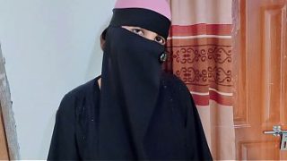 Jasmine Si Hijab Nakal Digebuk Habis-habisan Sama Orang Asing