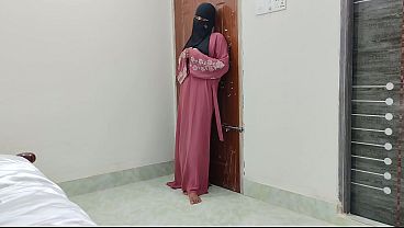Bikin Malu, Tapi Cewek Hijab India Pertama Kali Digenjot Nafsu Banget.