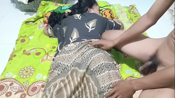 Ngentot Bu Ratna, Istri Seksi Yang Lagi Haus Dan Kesepian