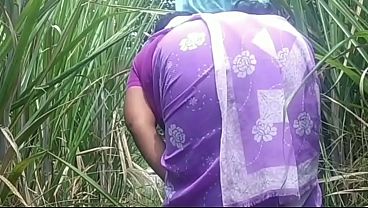 Desa India, Pasangan Bercinta Di Alam Liar, Panas Dan Basah.