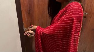 Guru Cantik Kena Tembakin Dalem Sama Murid Biar Dapet Donasi Kuliah Video Bokep India