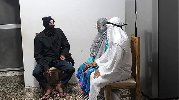 Ritual Pacaran Arab! Pasangan Selingkuh Minta Petunjuk Di Depan Pendeta Arab, Malah Berakhir Nge-seks Panas. Porno Latin Arab!