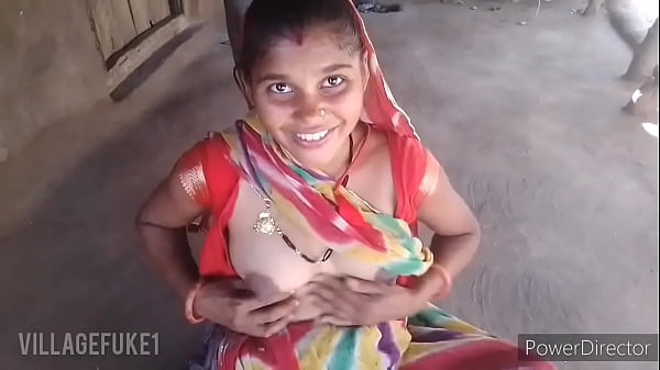 Radha Bhabhi Lagi Digarap Di Desa, Suara Nafasnya Bikin Makin Liar