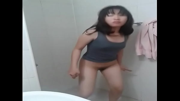 Mahasiswi Asia Di Korea Lagi Mainin Diri Sendiri, Basah Kuyup, Nggak Tahan Lagi.