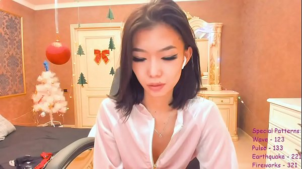 Apa Yang Akan Kau Lakukan Dengan Budak Cina-ku Yang Montok Dan Siap Digarap?