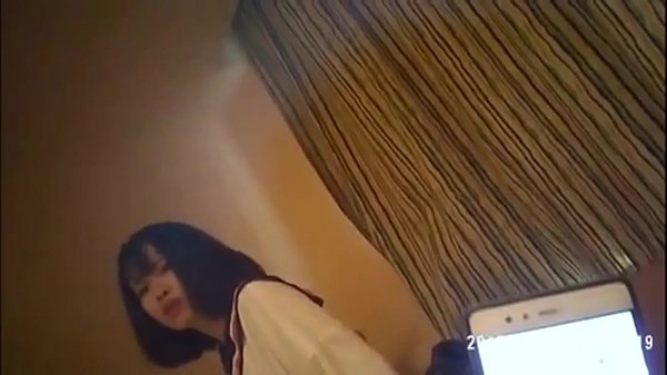 Goyangin Tete Gede China Sampe Muncrat