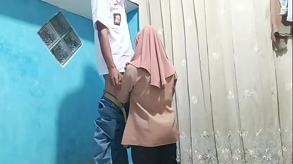 Murid Ngewe Bu Guru Pas Jam Pulang Sekolah, Sange Berat Di Kelas Kosong