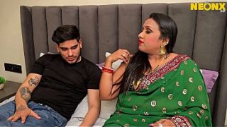 Bhabhi Panas Main Desi Bandar Sama Bocah, Ngewe Keras (suara Hindi Bikin Makin Liar)