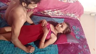 Ibu Rumah Tangga India Paling Hot, Montok, Digarap Suami Pakai Suara Desah Bikin Makin Liar