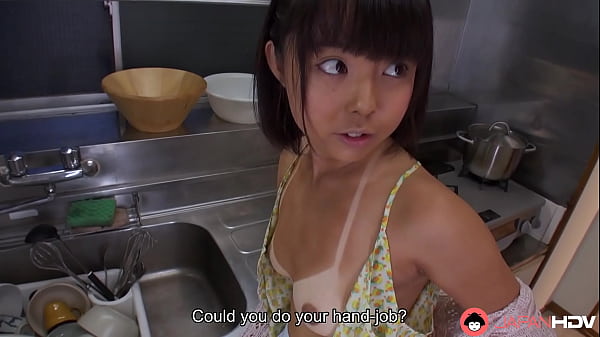 Ibu Rumah Tangga Jepang Berkulit Sawo Matang, Tomoyo Isumi, Ngewe Mulut Tanpa Sensor.