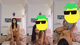 Skandal Ngentot Meruchan Pake Mukena, Mulus Basah Sampai Kencing