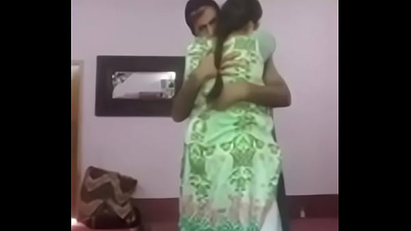 Pasangan Desi Lagi Seru-serunya Di Ranjang, Bikin Makin Panas Dan Basah.