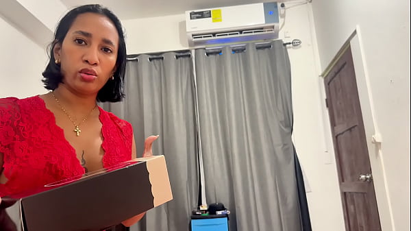 Ibu Tiri Montok Leyne Rodriguez Kejepit Dan Digenjot Anak Tiri Yang Horny Banget