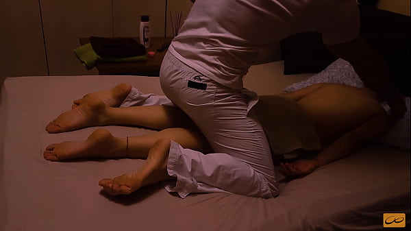 Pijat Nuru Thai Bikin Basah, Ujungnya Ngewe Keras Sampe Crot Dan Orgasme Nggak Ada Habisnya