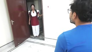 Cerita Panas: Cewek Bengali Polos Digilas Kontol Random Di Gang Sempit