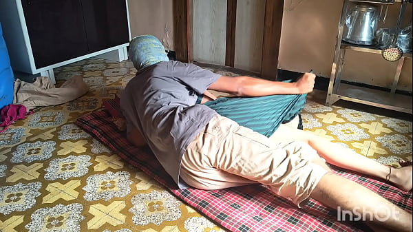Ngentotin Adik Tiri Manisku Di Dapur, Sampe Muncrat Kenceng.