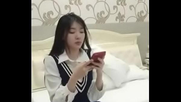 Cewek China Colong Kamera, Goda Lo Pake Gaya Hot Abis