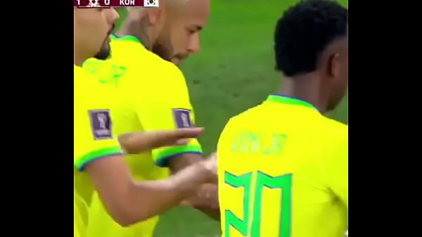 Brasil Ngebokong Korea Live!!! Neymar Dan Gengnya Pesta Bugil