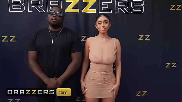 Violet Myers Ngepos Bugil Di Depan Paparazi, Sampai Lubang Anusnya Kejang-kejangan