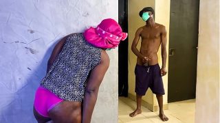 Goyangin Adik Tiri Item Montok Sampe Ludes Di Ajang Adu Kontol