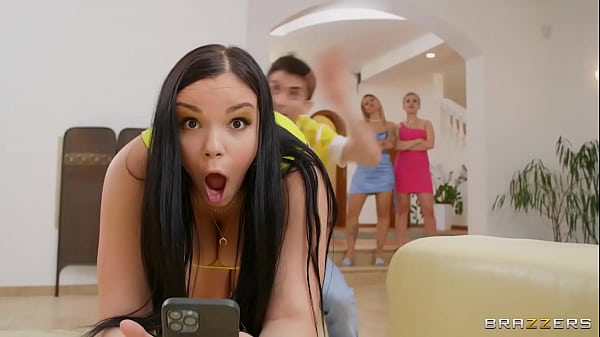 Tepuk Pantat, Cubit Memek Ganda / Brazzers / Download Full Di Https://zzfull.com/tap