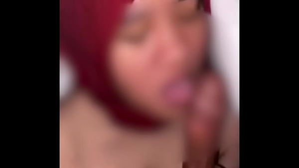 Bokep Indonesia Ngentot Memek Sempit Kontol Gede Jilbab Merah Bikin Makin Panas