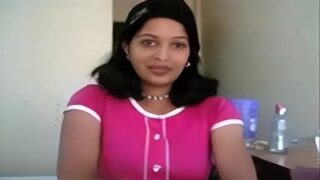 Cewek Bangla Buka Baju Dan Telanjang Bulat Di Depan Pacarnya
