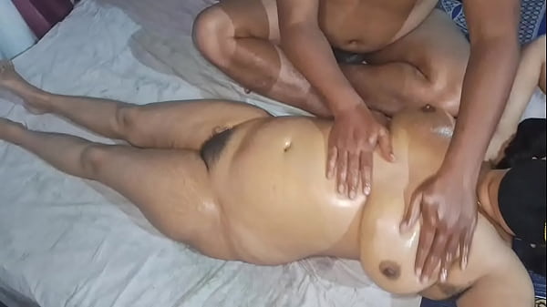 Desi Indian Bhabhi Bugil Full Pijat Panas Bikin Nafsu