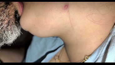 Ngentot Sama Bibir Basah, Mulut Ngecap Kontol Keras — Selingkuh Panas Arab, Abang Saudi Ngewein Pembantu Tunisia.