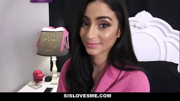 Adik Tiri Nakal (jasmine Vega) Dibayar Buat Ngentot Mulutnya