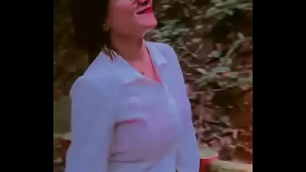 Desi Cewek Babita, Goyangin Pantat Bikin Ngilu, Siap Digebukin.